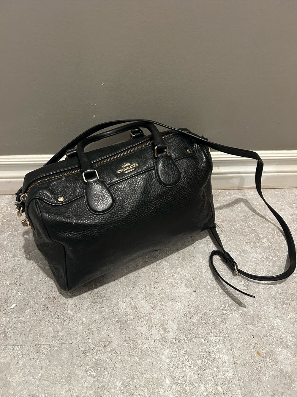 COACH Bennett Satchel in Black
